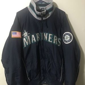 Authentic majestic jacket sz XL